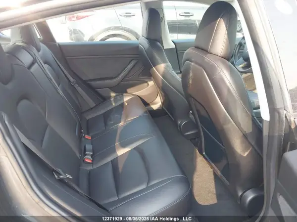 5YJ3E1EB1JF107799 2018 TESLA MODEL 3 - Image 8