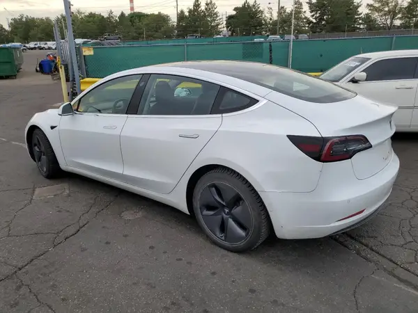 5YJ3E1EB1JF108483 2018 TESLA MODEL 3 - Image 2