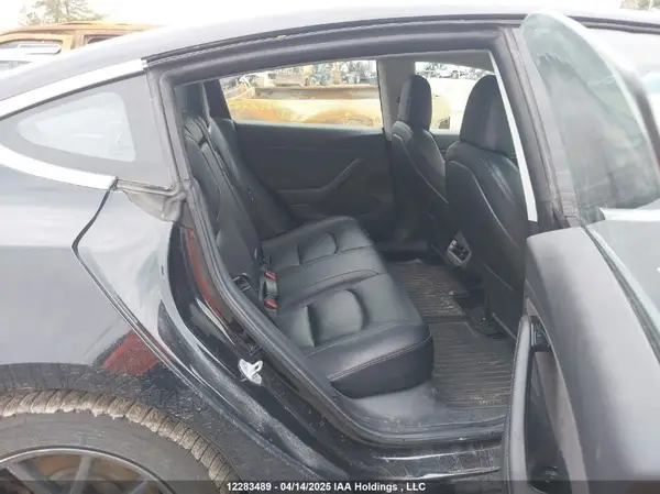 5YJ3E1EB1JF109830 2018 TESLA MODEL 3 - Image 8