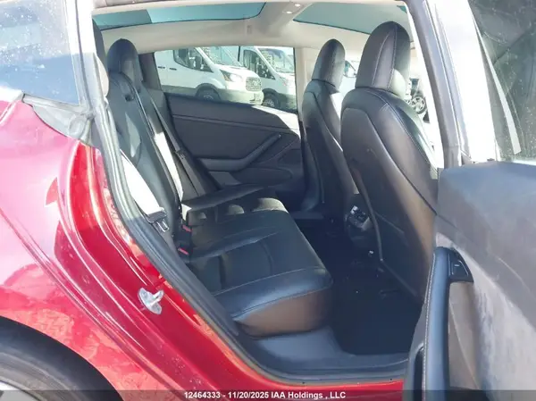 5YJ3E1EB1JF110346 2018 TESLA MODEL 3 - Image 8