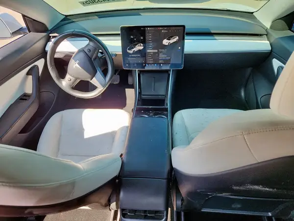 5YJ3E1EB1JF112307 2018 TESLA MODEL 3 - Image 8