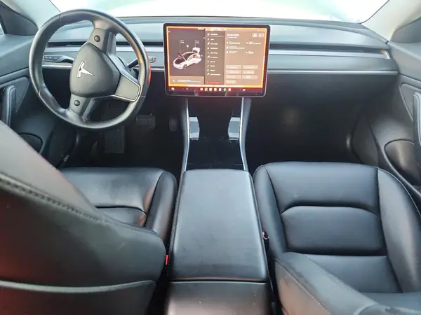 5YJ3E1EB1JF115000 2018 TESLA MODEL 3 - Image 8
