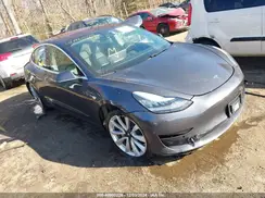 5YJ3E1EB1JF115773 2018 TESLA MODEL 3