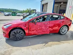 5YJ3E1EB1JF117099 2018 TESLA MODEL 3