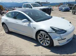 5YJ3E1EB1JF117832 2018 TESLA MODEL 3