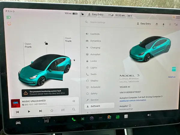 5YJ3E1EB1JF119497 2018 TESLA MODEL 3 - Image 8