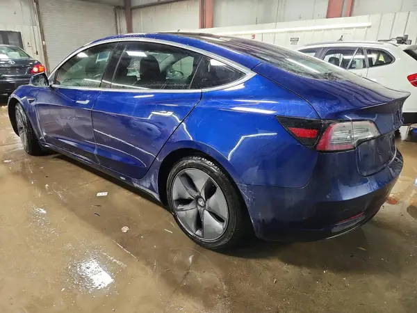 5YJ3E1EB1JF120259 2018 TESLA MODEL 3 - Image 2