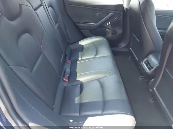 5YJ3E1EB1JF120293 2018 TESLA MODEL 3 - Image 8