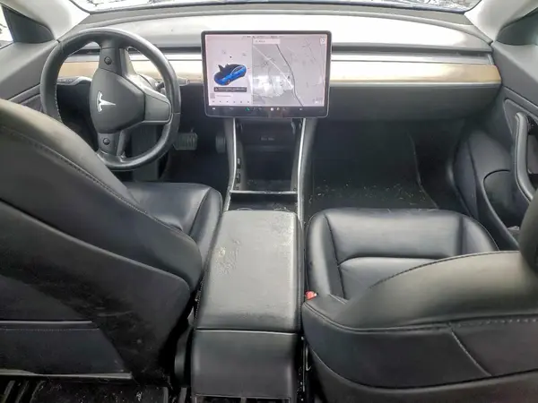 5YJ3E1EB1JF120391 2018 TESLA MODEL 3 - Image 8