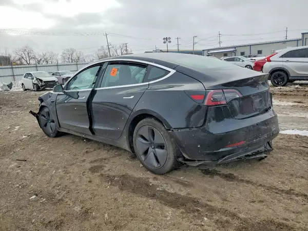 5YJ3E1EB1JF127521 2018 TESLA MODEL 3 - Image 2
