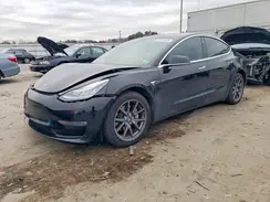 5YJ3E1EB1JF127762 2018 TESLA MODEL 3