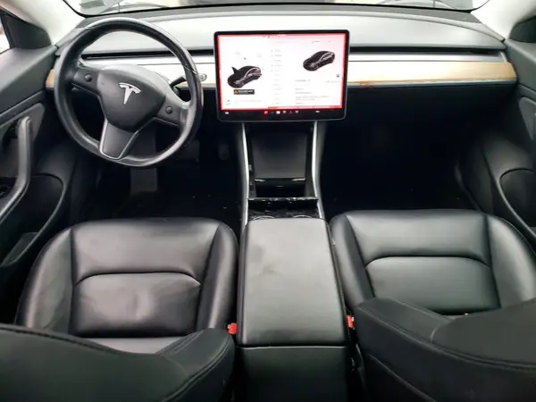 5YJ3E1EB1JF127762 2018 TESLA MODEL 3 - Image 8