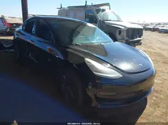 5YJ3E1EB1JF128037 2018 TESLA MODEL 3