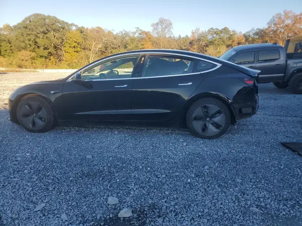 5YJ3E1EB1JF128104 2018 TESLA MODEL 3 - Image 2