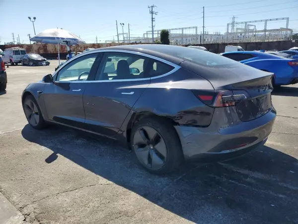 5YJ3E1EB1JF129236 2018 TESLA MODEL 3 - Image 2