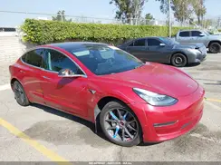 5YJ3E1EB1JF129950 2018 TESLA MODEL 3