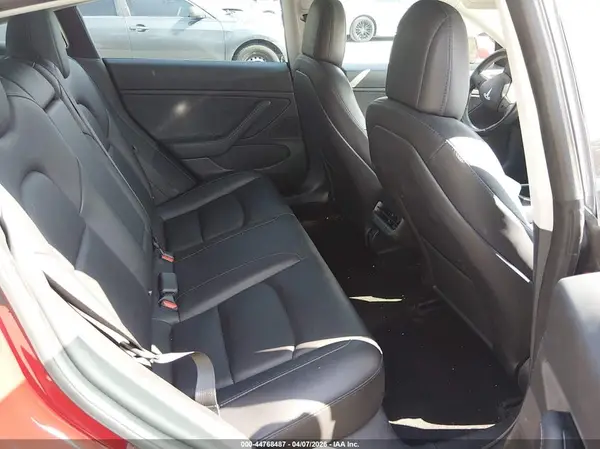 5YJ3E1EB1JF129950 2018 TESLA MODEL 3 - Image 8