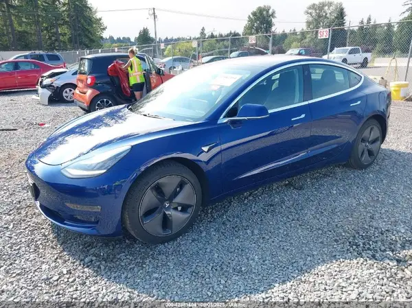 5YJ3E1EB1JF130676 2018 TESLA MODEL 3 - Image 2