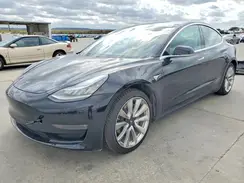5YJ3E1EB1JF131827 2018 TESLA MODEL 3