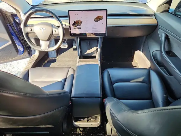 5YJ3E1EB1JF133867 2018 TESLA MODEL 3 - Image 8