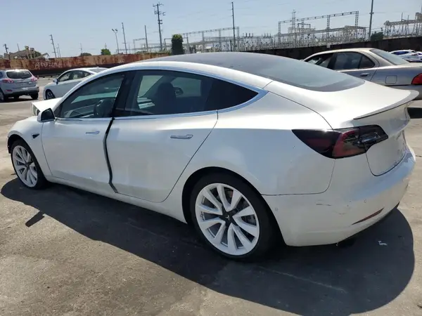 5YJ3E1EB1JF134405 2018 TESLA MODEL 3 - Image 2