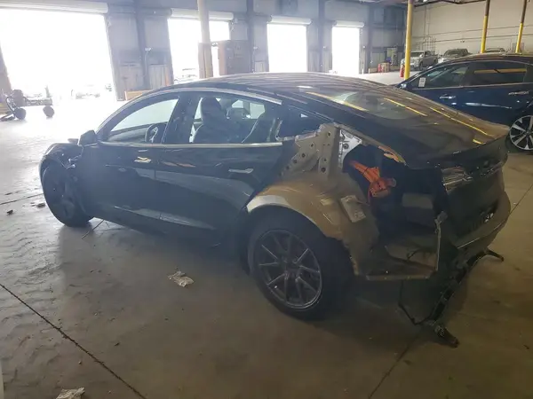5YJ3E1EB1JF144416 2018 TESLA MODEL 3 - Image 2