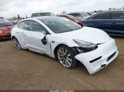 5YJ3E1EB1JF148465 2018 TESLA MODEL 3