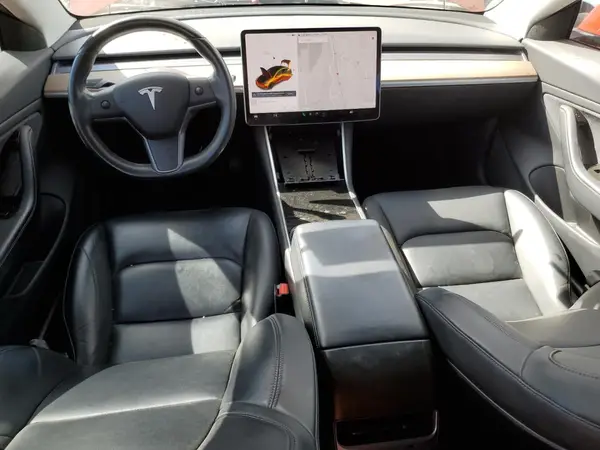 5YJ3E1EB1JF170322 2018 TESLA MODEL 3 - Image 8