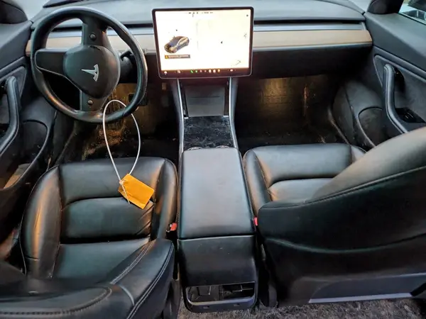 5YJ3E1EB1JF178615 2018 TESLA MODEL 3 - Image 8