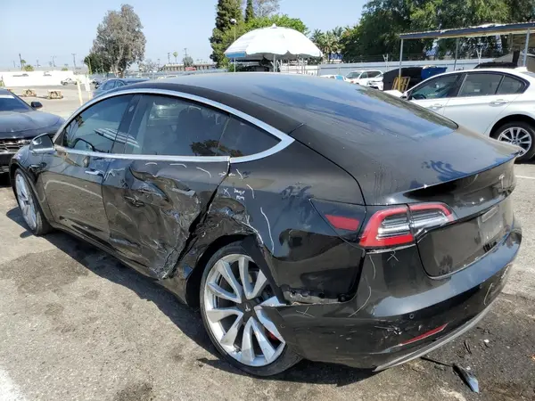 5YJ3E1EB1JF181045 2018 TESLA MODEL 3 - Image 2