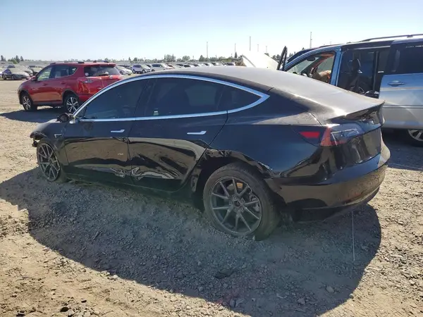 5YJ3E1EB1JF182096 2018 TESLA MODEL 3 - Image 2