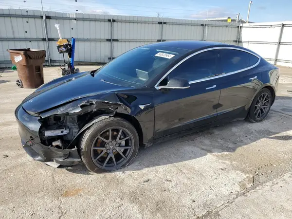 5YJ3E1EB1JF182325 2018 TESLA MODEL 3 - Image 1