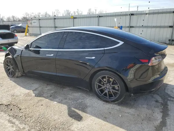 5YJ3E1EB1JF182325 2018 TESLA MODEL 3 - Image 2