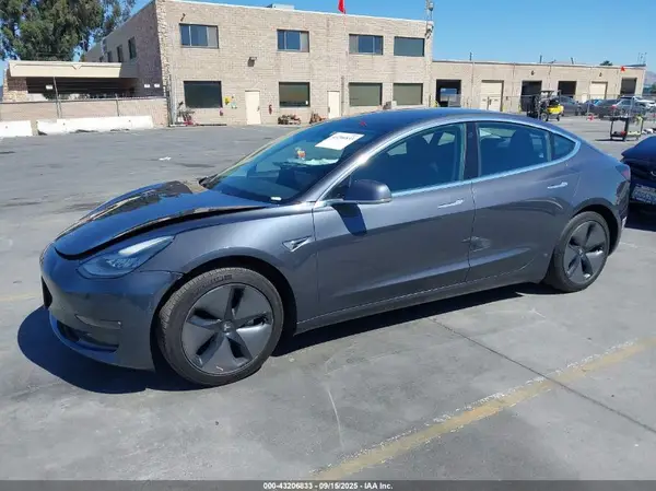 5YJ3E1EB1JF183216 2018 TESLA MODEL 3 - Image 2