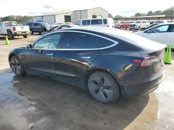 5YJ3E1EB1JF184852 2018 TESLA MODEL 3 - Image 2