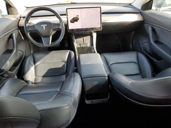 5YJ3E1EB1JF184852 2018 TESLA MODEL 3 - Image 8