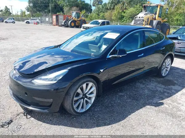 5YJ3E1EB1JF184950 2018 TESLA MODEL 3 - Image 2