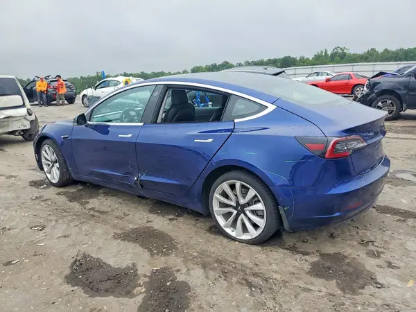 5YJ3E1EB1JF185497 2018 TESLA MODEL 3 - Image 2