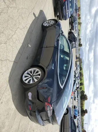 5YJ3E1EB1JF186827 2018 TESLA MODEL 3 - Image 2