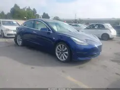 5YJ3E1EB1JF188285 2018 TESLA MODEL 3