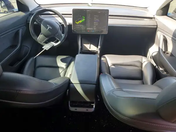5YJ3E1EB1KF186747 2019 TESLA MODEL 3 - Image 8