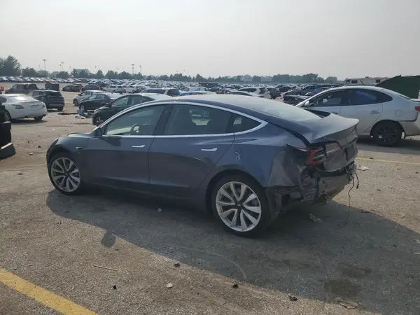 5YJ3E1EB1KF186960 2019 TESLA MODEL 3 - Image 2