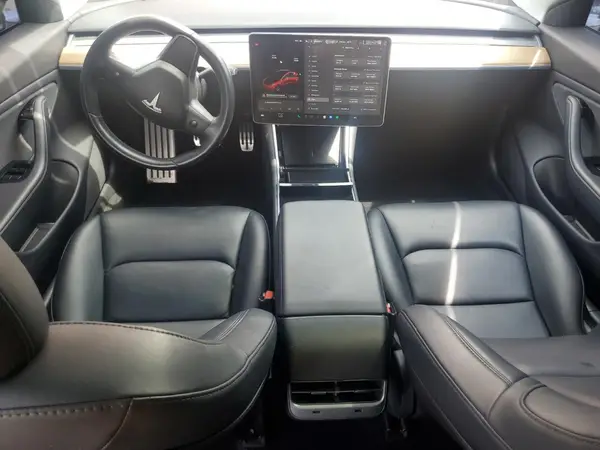 5YJ3E1EB1KF193892 2019 TESLA MODEL 3 - Image 8
