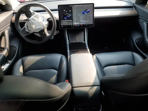 5YJ3E1EB1KF194489 2019 TESLA MODEL 3 - Image 8
