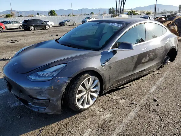 5YJ3E1EB1KF195741 2019 TESLA MODEL 3 - Image 1