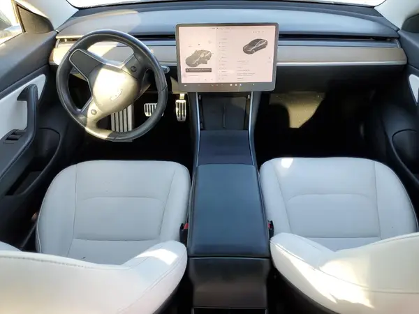 5YJ3E1EB1KF195741 2019 TESLA MODEL 3 - Image 8