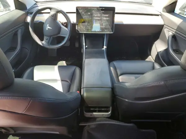 5YJ3E1EB1KF197196 2019 TESLA MODEL 3 - Image 8