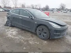 5YJ3E1EB1KF197229 2019 TESLA MODEL 3