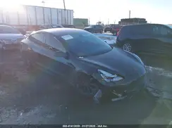 5YJ3E1EB1KF199806 2019 TESLA MODEL 3