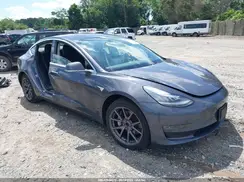 5YJ3E1EB1KF205720 2019 TESLA MODEL 3